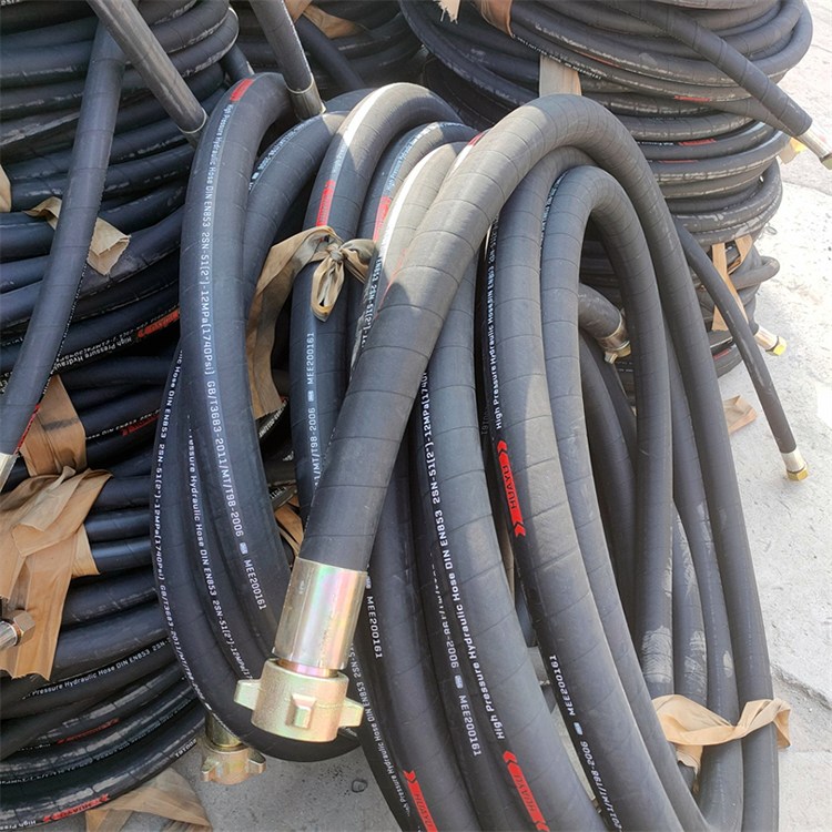钢丝缠绕胶管